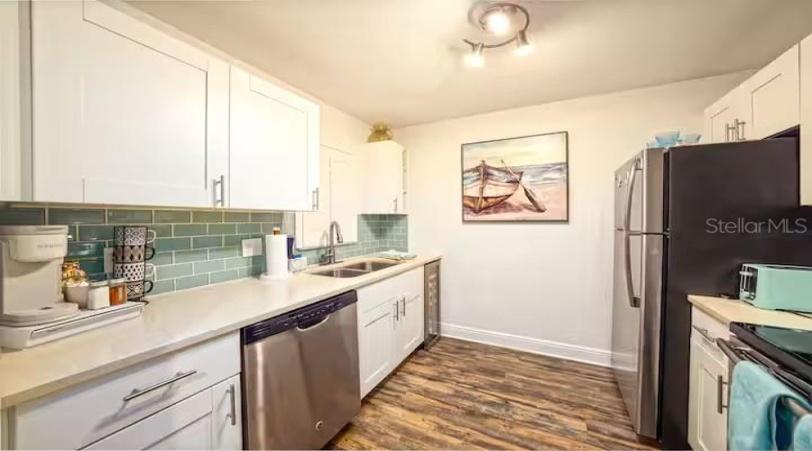 St Petersburg, Florida 33708, 1 Bedroom Bedrooms, ,1 Bathroombathrooms,Residential,For Sale,Gulf,0,Mfrtb8510510