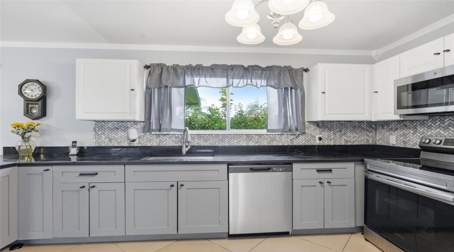 Port Charlotte, Florida 33981, 3 Bedroom Bedrooms, ,2 Bathroombathrooms,Residential,For Sale,Drucker,0,Mfrc7529978