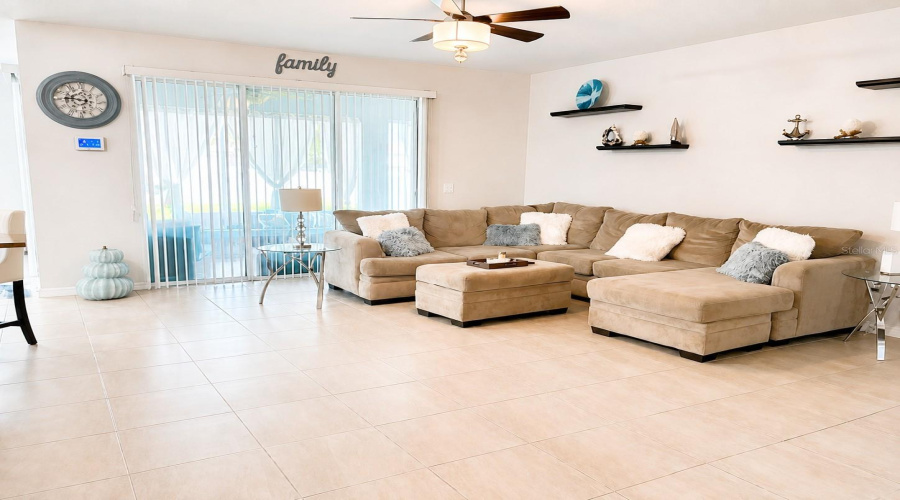 Ocala, Florida 34480, 4 Bedroom Bedrooms, ,2 Bathroombathrooms,Residential,For Sale,91St,0,Mfrom727963