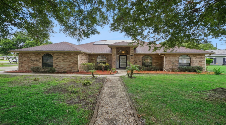 Deltona, Florida 32725, 3 Bedroom Bedrooms, ,3 Bathroombathrooms,Residential,For Sale,Lydia,0,Mfro6435124
