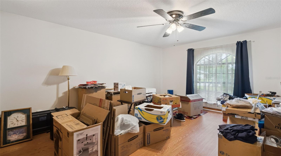 Deltona, Florida 32725, 3 Bedroom Bedrooms, ,3 Bathroombathrooms,Residential,For Sale,Lydia,0,Mfro6435124