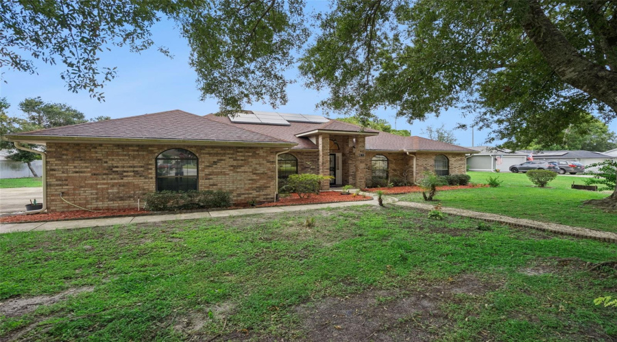 Deltona, Florida 32725, 3 Bedroom Bedrooms, ,3 Bathroombathrooms,Residential,For Sale,Lydia,0,Mfro6435124