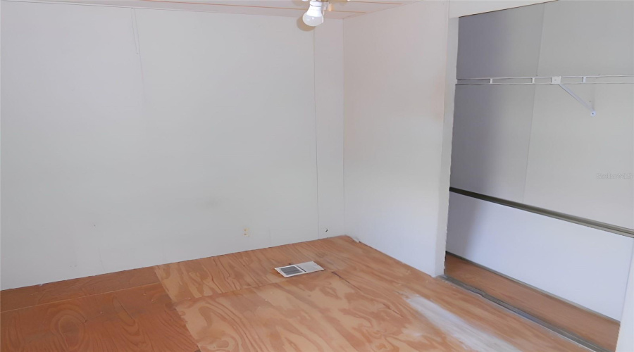 Brooksville, Florida 34613, 2 Bedroom Bedrooms, ,1 Bathroombathrooms,Residential,For Sale,Obrien,0,Mfrtb8539786