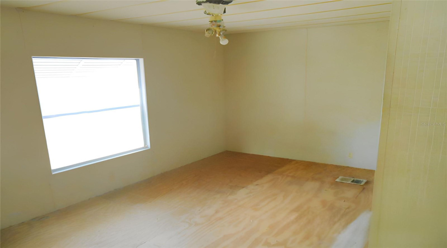Brooksville, Florida 34613, 2 Bedroom Bedrooms, ,1 Bathroombathrooms,Residential,For Sale,Obrien,0,Mfrtb8539786