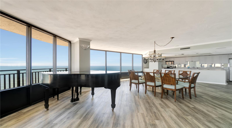 Daytona Beach Shores, Florida 32118, 2 Bedroom Bedrooms, ,2 Bathroombathrooms,Residential,For Sale,Atlantic,0,Mfrns1089114
