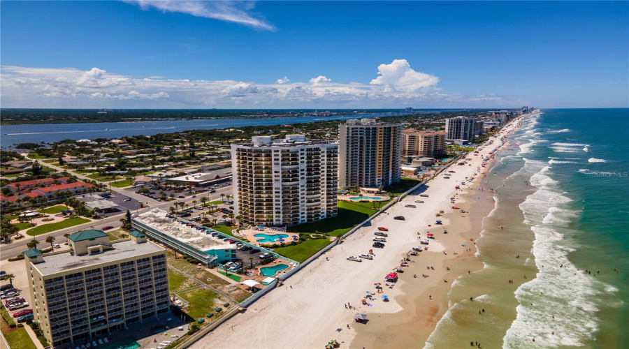 Daytona Beach Shores, Florida 32118, 2 Bedroom Bedrooms, ,2 Bathroombathrooms,Residential,For Sale,Atlantic,0,Mfrns1089114