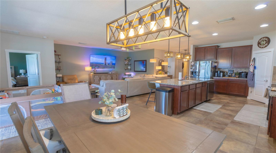 Ruskin, Florida 33570, 4 Bedroom Bedrooms, ,2 Bathroombathrooms,Residential,For Sale,Blakely,0,Mfrtb8529766