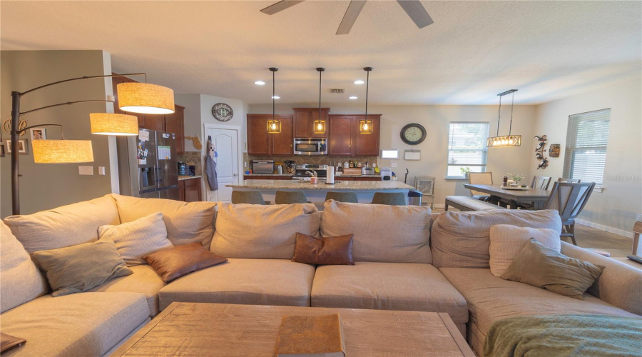 Ruskin, Florida 33570, 4 Bedroom Bedrooms, ,2 Bathroombathrooms,Residential,For Sale,Blakely,0,Mfrtb8529766