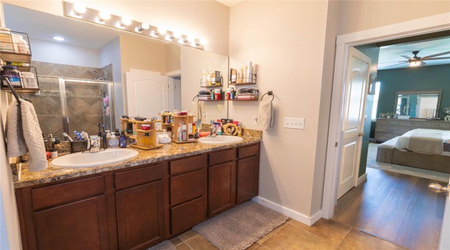Ruskin, Florida 33570, 4 Bedroom Bedrooms, ,2 Bathroombathrooms,Residential,For Sale,Blakely,0,Mfrtb8529766