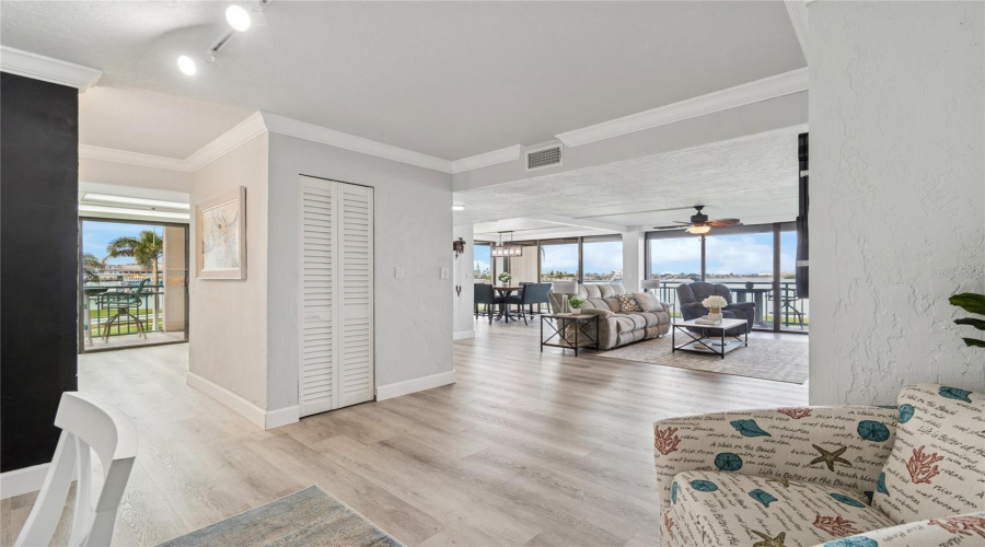 Treasure Island, Florida 33706, 2 Bedroom Bedrooms, ,2 Bathroombathrooms,Residential,For Sale,Key Capri,0,Mfrtb8457824