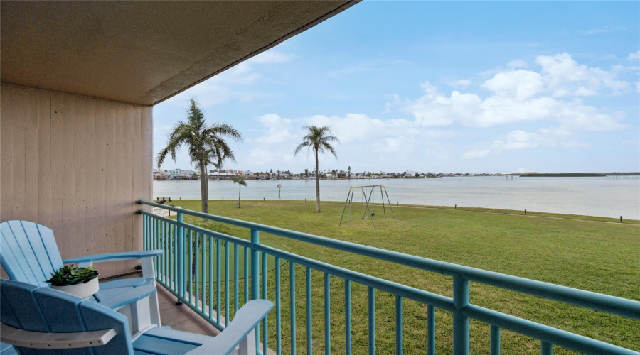 Treasure Island, Florida 33706, 2 Bedroom Bedrooms, ,2 Bathroombathrooms,Residential,For Sale,Key Capri,0,Mfrtb8457824