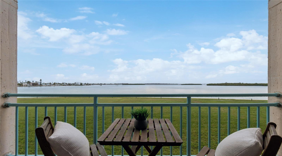 Treasure Island, Florida 33706, 2 Bedroom Bedrooms, ,2 Bathroombathrooms,Residential,For Sale,Key Capri,0,Mfrtb8457824