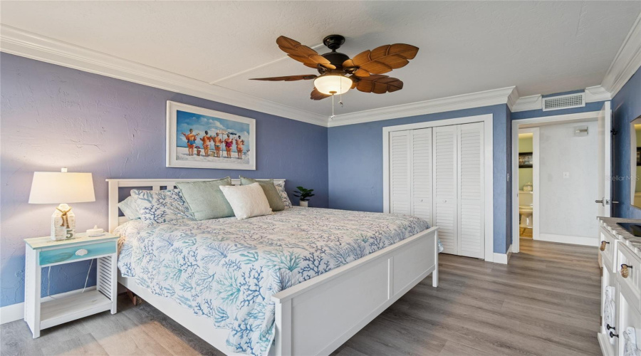 Treasure Island, Florida 33706, 2 Bedroom Bedrooms, ,2 Bathroombathrooms,Residential,For Sale,Key Capri,0,Mfrtb8457824