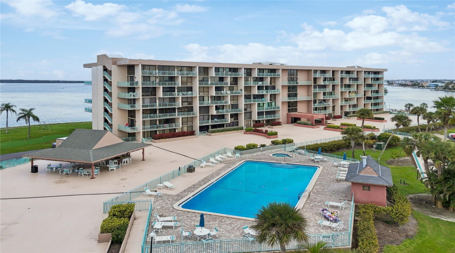 Treasure Island, Florida 33706, 2 Bedroom Bedrooms, ,2 Bathroombathrooms,Residential,For Sale,Key Capri,0,Mfrtb8457824