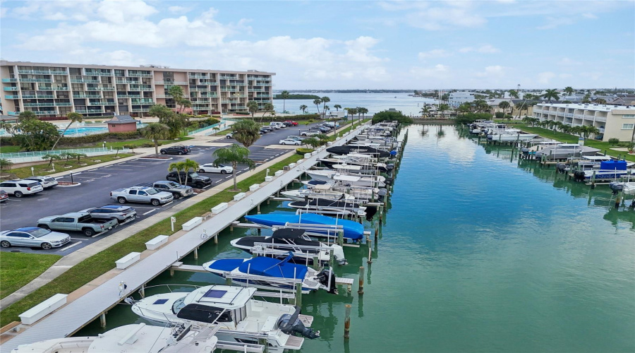 Treasure Island, Florida 33706, 2 Bedroom Bedrooms, ,2 Bathroombathrooms,Residential,For Sale,Key Capri,0,Mfrtb8457824