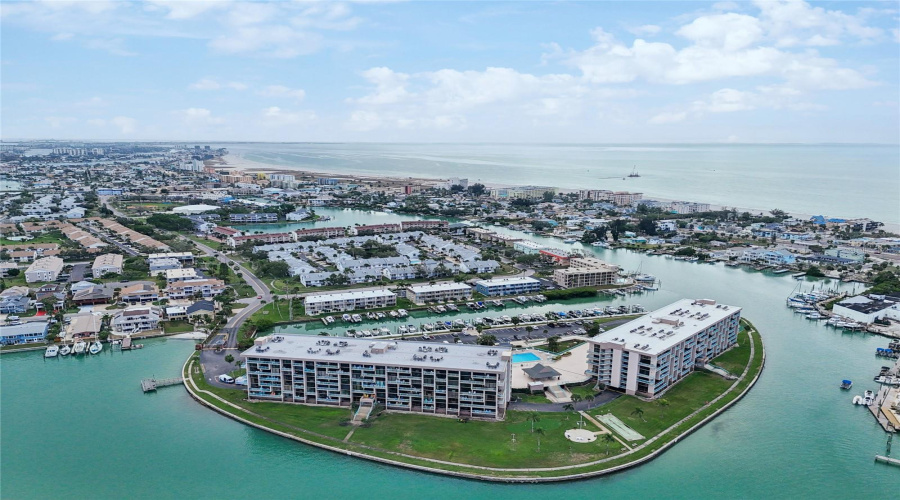 Treasure Island, Florida 33706, 2 Bedroom Bedrooms, ,2 Bathroombathrooms,Residential,For Sale,Key Capri,0,Mfrtb8457824