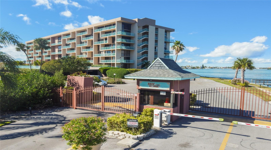 Treasure Island, Florida 33706, 2 Bedroom Bedrooms, ,2 Bathroombathrooms,Residential,For Sale,Key Capri,0,Mfrtb8457824