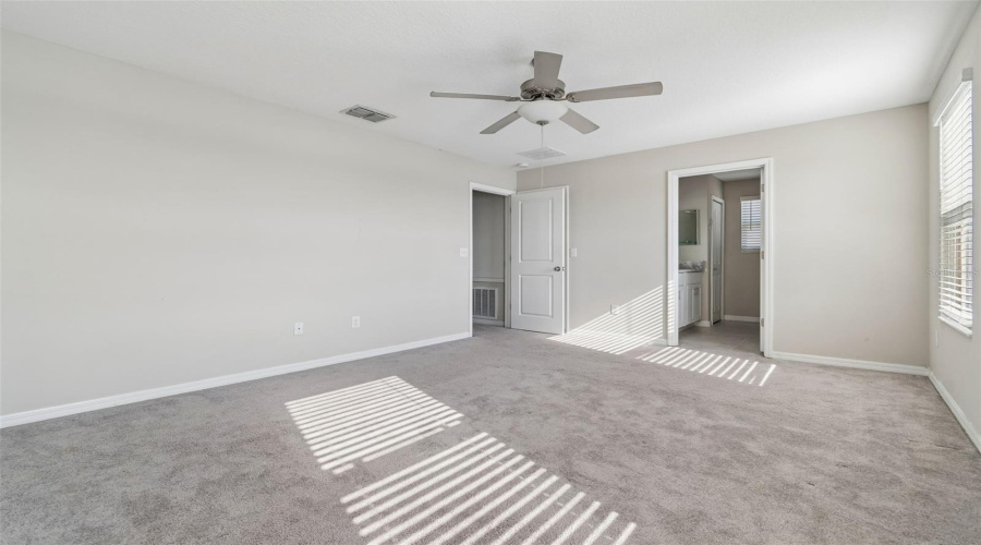 Tampa, Florida 33619, 3 Bedroom Bedrooms, ,2 Bathroombathrooms,Residential,For Sale,Summer Savory,0,Mfrtb8541604