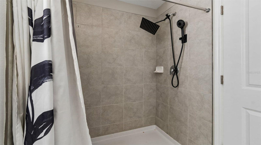 Tampa, Florida 33619, 3 Bedroom Bedrooms, ,2 Bathroombathrooms,Residential,For Sale,Summer Savory,0,Mfrtb8541604