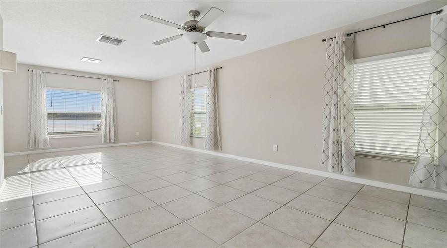 Tampa, Florida 33619, 3 Bedroom Bedrooms, ,2 Bathroombathrooms,Residential,For Sale,Summer Savory,0,Mfrtb8541604