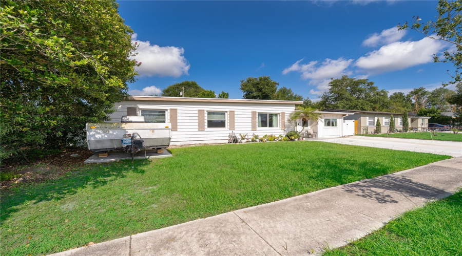 Orlando, Florida 32822, 4 Bedroom Bedrooms, ,2 Bathroombathrooms,Residential,For Sale,Hollis,0,Mfro6419949