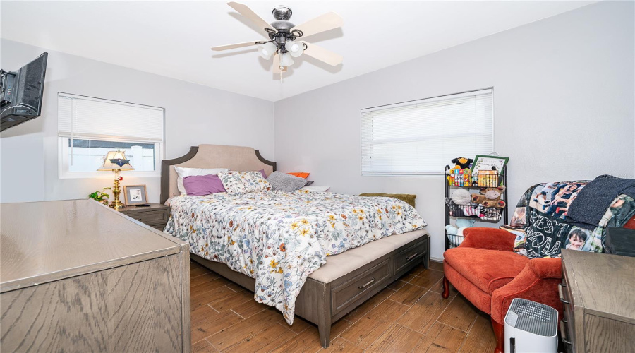 Orlando, Florida 32822, 4 Bedroom Bedrooms, ,2 Bathroombathrooms,Residential,For Sale,Hollis,0,Mfro6419949