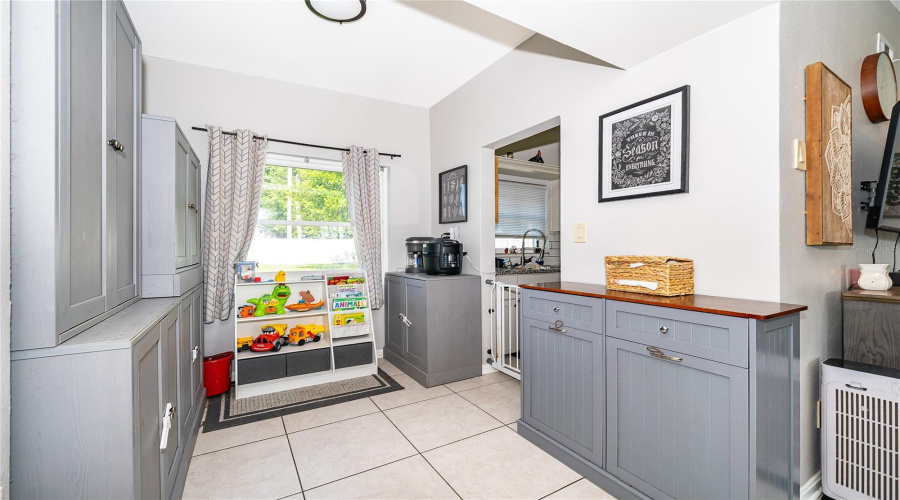 Orlando, Florida 32822, 4 Bedroom Bedrooms, ,2 Bathroombathrooms,Residential,For Sale,Hollis,0,Mfro6419949