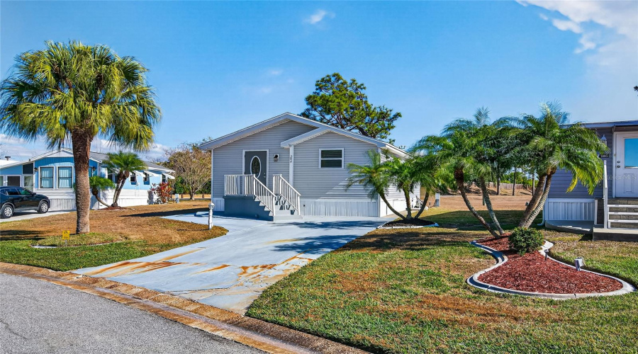 Nokomis, Florida 34275, 2 Bedroom Bedrooms, ,1 Bathroombathrooms,Residential,For Sale,Crown Point,0,Mfrn6142800