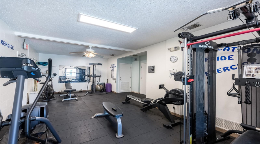 Nokomis, Florida 34275, 2 Bedroom Bedrooms, ,1 Bathroombathrooms,Residential,For Sale,Crown Point,0,Mfrn6142800