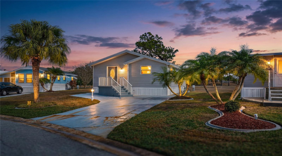 Nokomis, Florida 34275, 2 Bedroom Bedrooms, ,1 Bathroombathrooms,Residential,For Sale,Crown Point,0,Mfrn6142800
