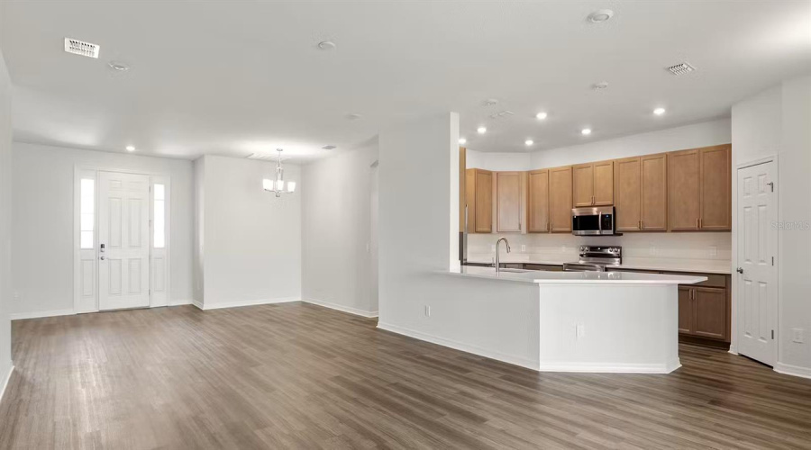 Wildwood, Florida 34785, 4 Bedroom Bedrooms, ,3 Bathroombathrooms,Residential,For Sale,Timberwood,0,Mfrl4963848
