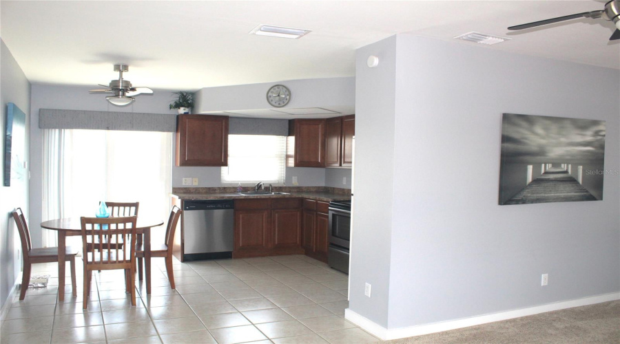 Seminole, Florida 33772, 1 Bedroom Bedrooms, ,1 Bathroombathrooms,Residential,For Sale,Park Blvd,0,Mfrtb8542949