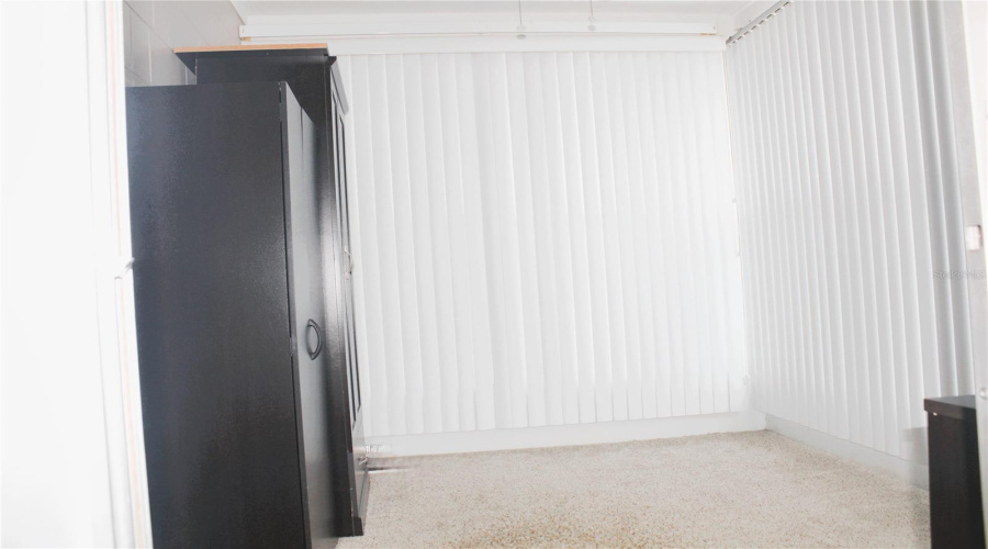 Seminole, Florida 33772, 1 Bedroom Bedrooms, ,1 Bathroombathrooms,Residential,For Sale,Park Blvd,0,Mfrtb8542949