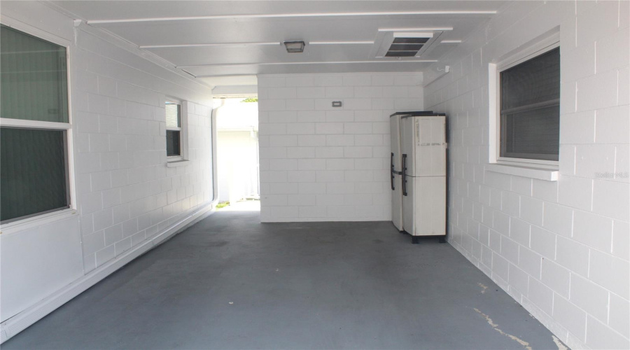 Seminole, Florida 33772, 1 Bedroom Bedrooms, ,1 Bathroombathrooms,Residential,For Sale,Park Blvd,0,Mfrtb8542949