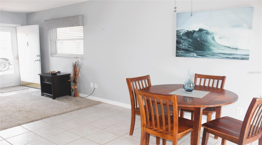 Seminole, Florida 33772, 1 Bedroom Bedrooms, ,1 Bathroombathrooms,Residential,For Sale,Park Blvd,0,Mfrtb8542949