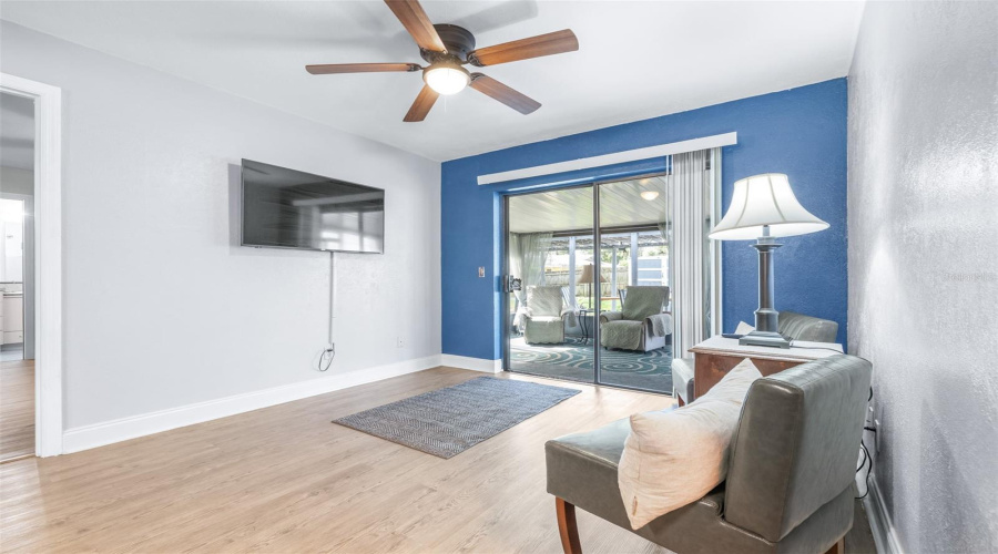 Inverness, Florida 34452, 2 Bedroom Bedrooms, ,2 Bathroombathrooms,Residential,For Sale,Vale,0,Mfrtb8542357
