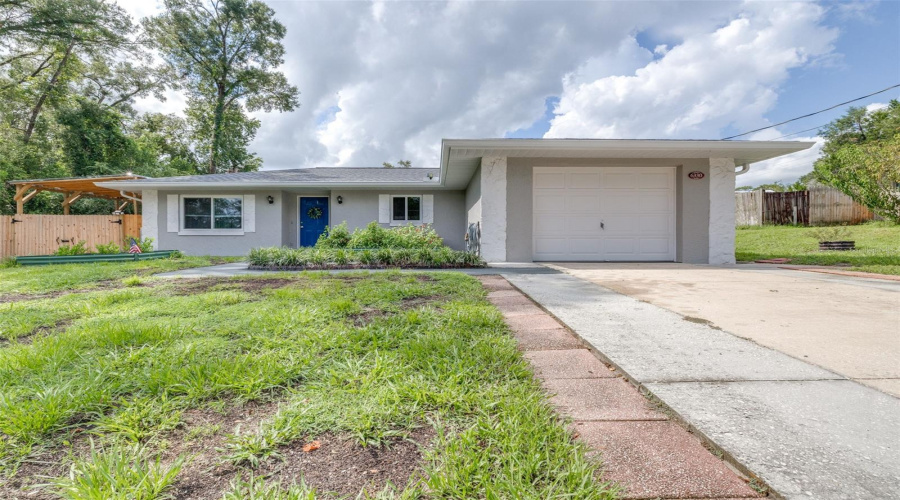 Inverness, Florida 34452, 2 Bedroom Bedrooms, ,2 Bathroombathrooms,Residential,For Sale,Vale,0,Mfrtb8542357