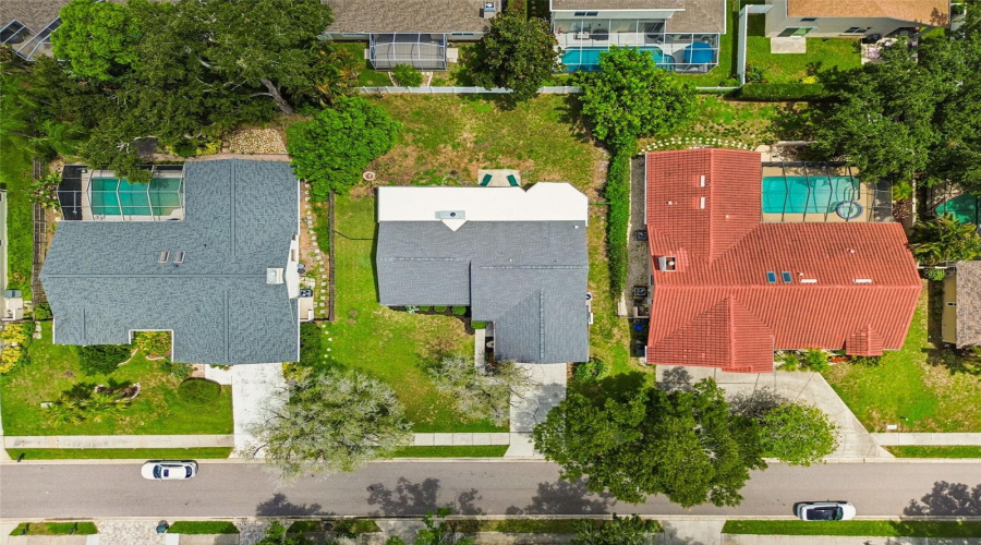 Safety Harbor, Florida 34695, 3 Bedroom Bedrooms, ,2 Bathroombathrooms,Residential,For Sale,Walker,0,Mfrtb8529306