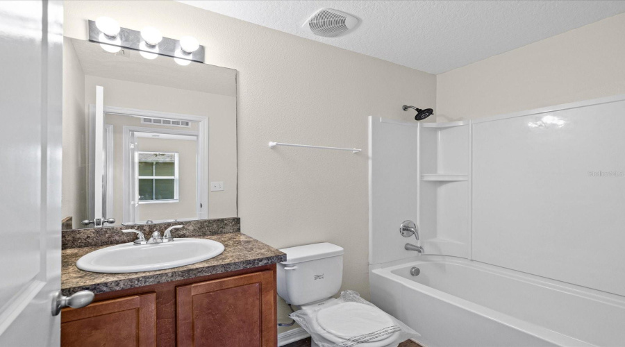 Spring Hill, Florida 34606, 3 Bedroom Bedrooms, ,2 Bathroombathrooms,Residential,For Sale,Mohawk,0,Mfrw7888953