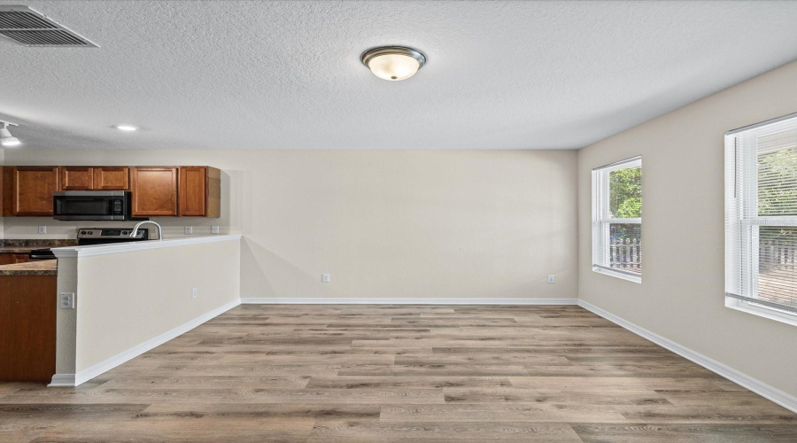 Spring Hill, Florida 34606, 3 Bedroom Bedrooms, ,2 Bathroombathrooms,Residential,For Sale,Mohawk,0,Mfrw7888953