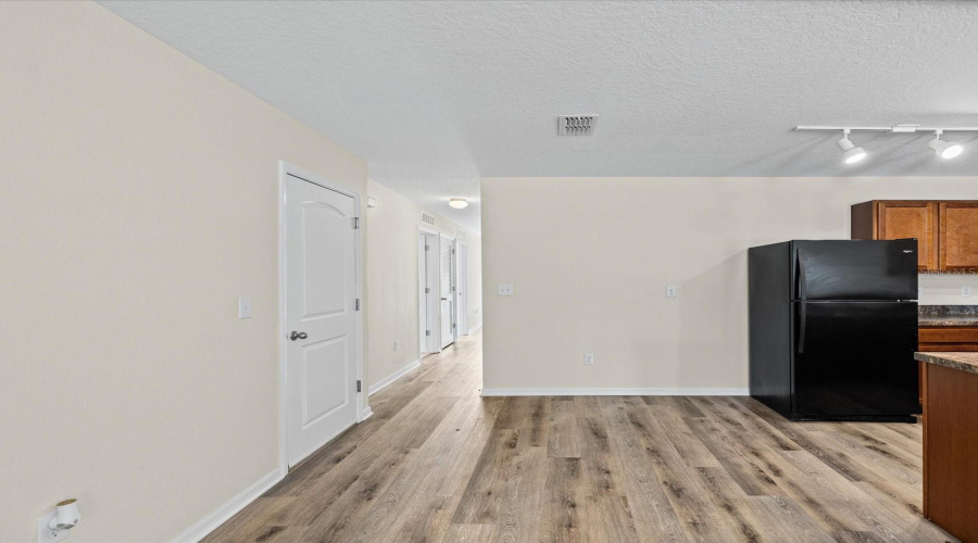 Spring Hill, Florida 34606, 3 Bedroom Bedrooms, ,2 Bathroombathrooms,Residential,For Sale,Mohawk,0,Mfrw7888953