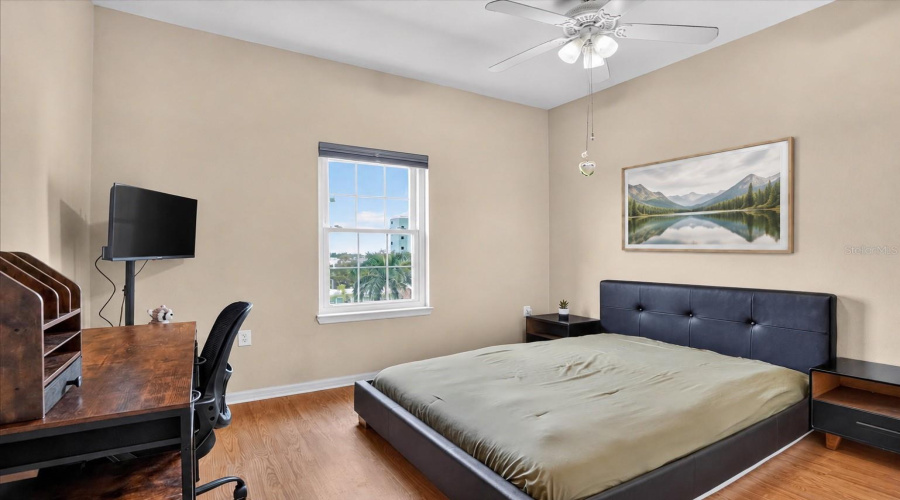 St Petersburg, Florida 33701, 2 Bedroom Bedrooms, ,2 Bathroombathrooms,Residential,For Sale,4Th,0,Mfrtb8540432