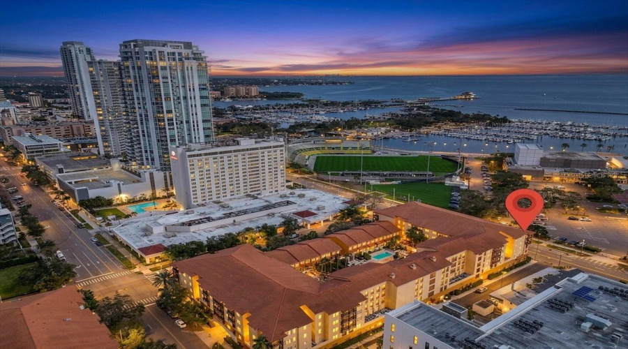 St Petersburg, Florida 33701, 2 Bedroom Bedrooms, ,2 Bathroombathrooms,Residential,For Sale,4Th,0,Mfrtb8540432