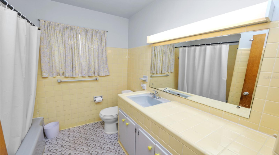 Davenport, Florida 33837, 3 Bedroom Bedrooms, ,1 Bathroombathrooms,Residential,For Sale,Orange,0,Mfrl4953381
