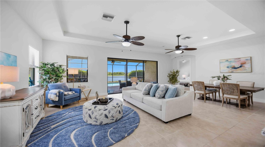 Venice, Florida 34293, 3 Bedroom Bedrooms, ,3 Bathroombathrooms,Residential,For Sale,Waverly,0,Mfrd6148388