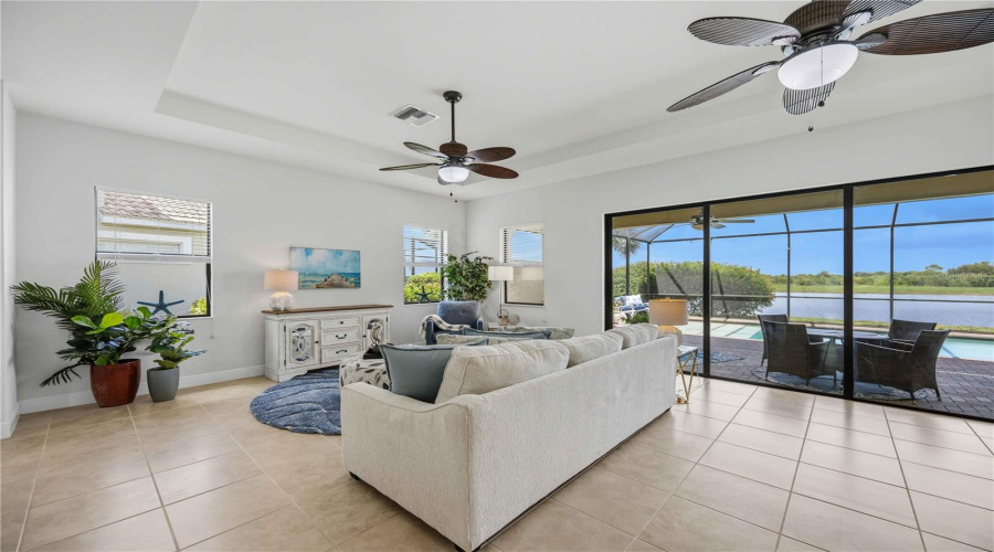 Venice, Florida 34293, 3 Bedroom Bedrooms, ,3 Bathroombathrooms,Residential,For Sale,Waverly,0,Mfrd6148388