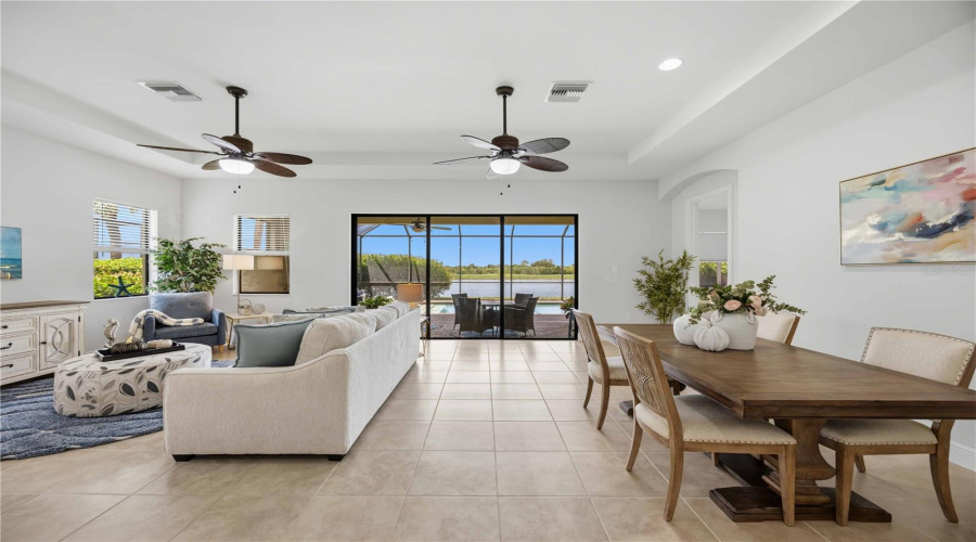 Venice, Florida 34293, 3 Bedroom Bedrooms, ,3 Bathroombathrooms,Residential,For Sale,Waverly,0,Mfrd6148388