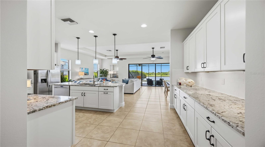 Venice, Florida 34293, 3 Bedroom Bedrooms, ,3 Bathroombathrooms,Residential,For Sale,Waverly,0,Mfrd6148388