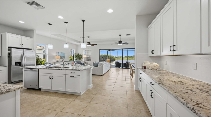 Venice, Florida 34293, 3 Bedroom Bedrooms, ,3 Bathroombathrooms,Residential,For Sale,Waverly,0,Mfrd6148388
