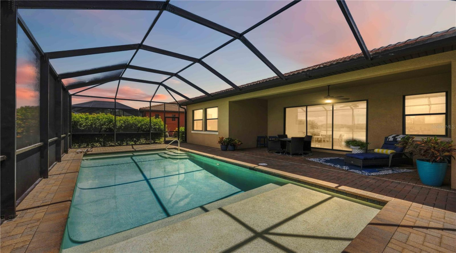 Venice, Florida 34293, 3 Bedroom Bedrooms, ,3 Bathroombathrooms,Residential,For Sale,Waverly,0,Mfrd6148388